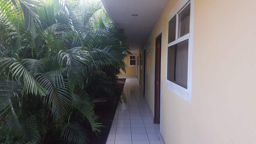 Hotel La Arboleda Managua Exterior foto