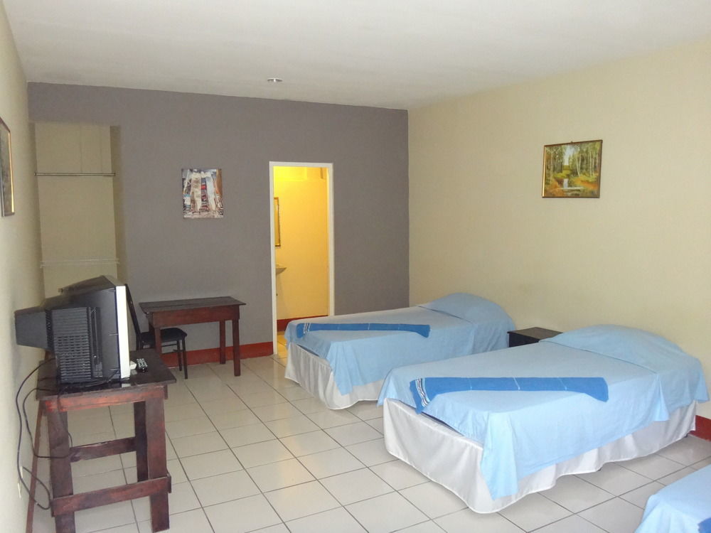 Hotel La Arboleda Managua Exterior foto